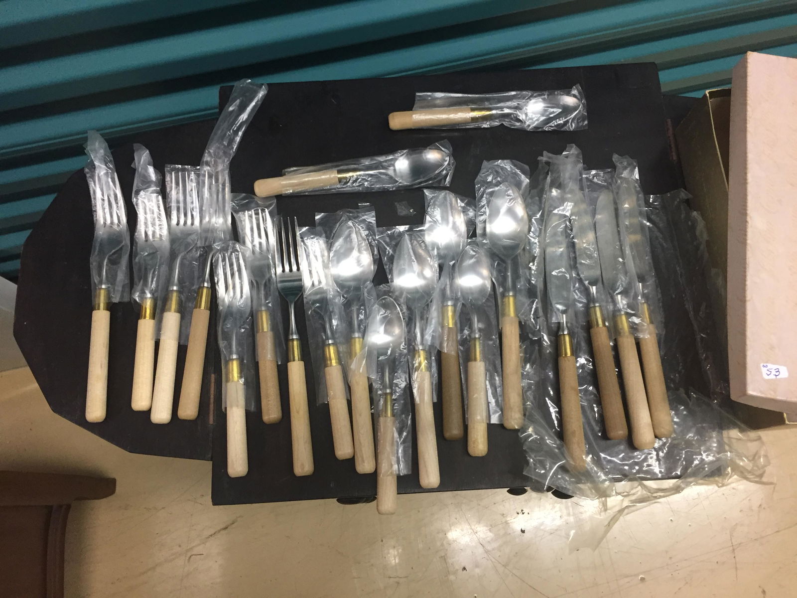 Box Vintage Flatware (1 of 1)