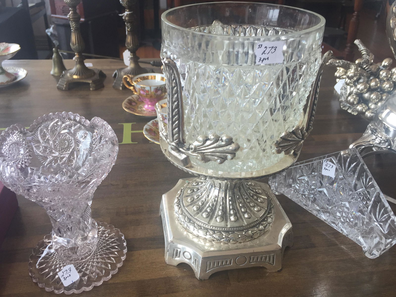 Ice Bucket/Napkin Hld./Vase (1 of 3)