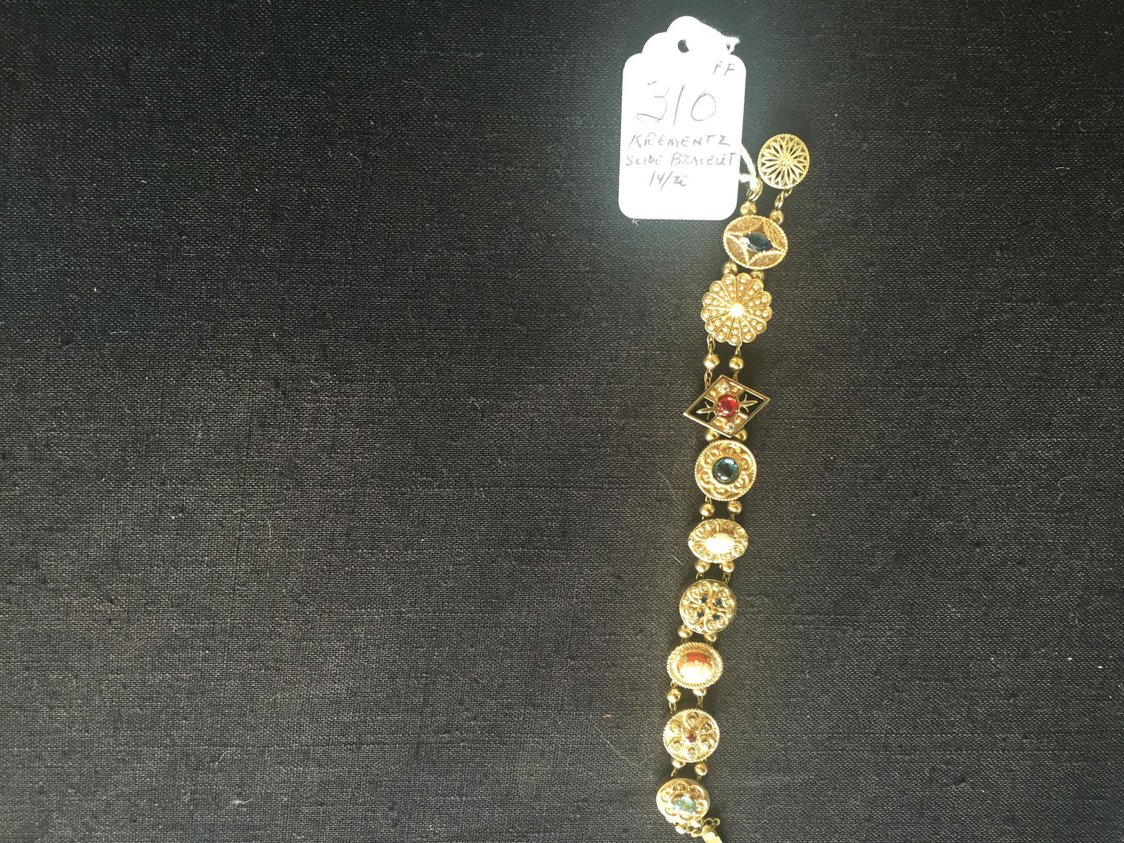 Krementz Vic. Slide Bracelet (1 of 5)