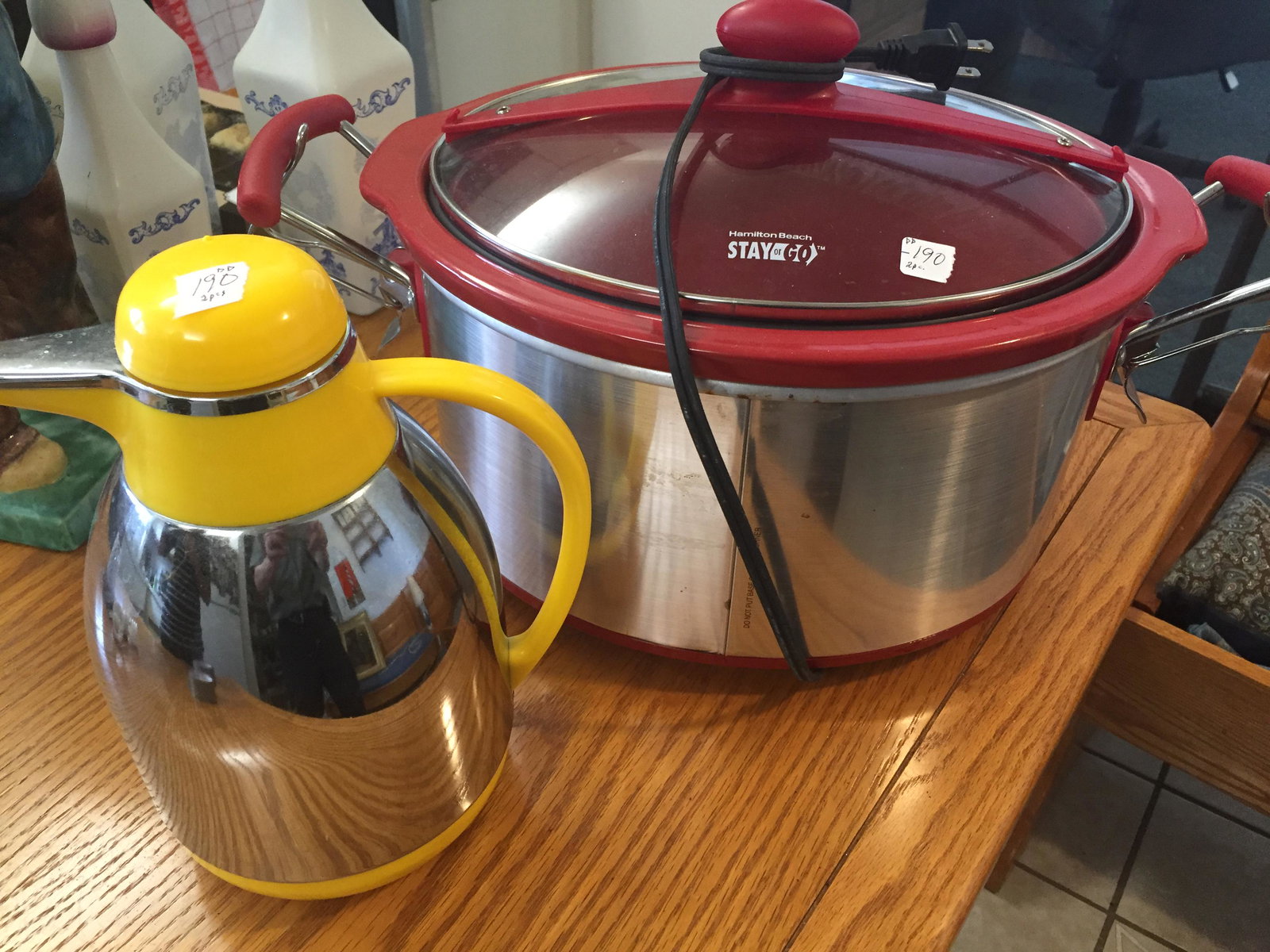 Hamilton Beach Crock Pot & Thermos (1 of 3)