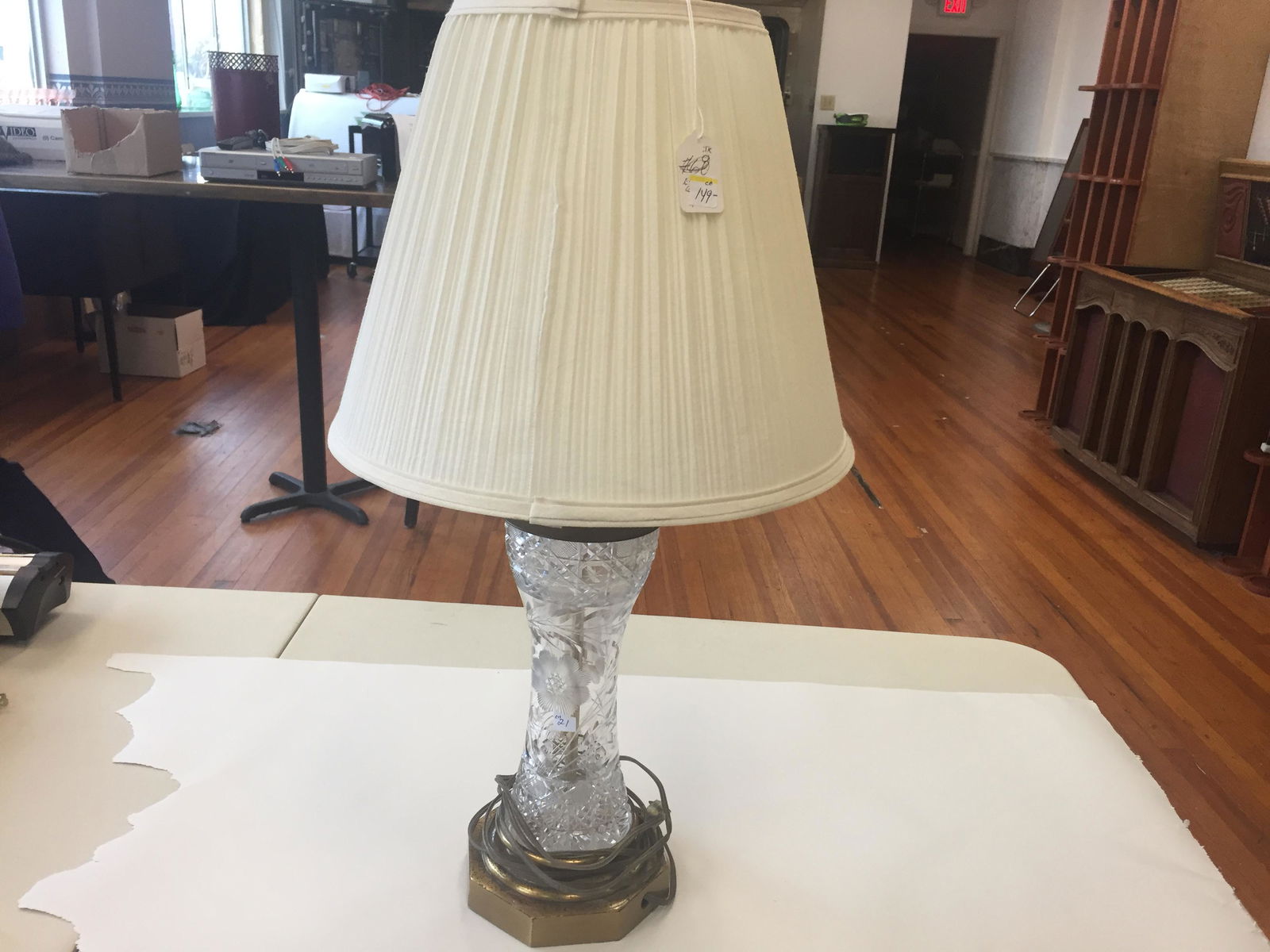 Cyrstal Lamp (1 of 3)