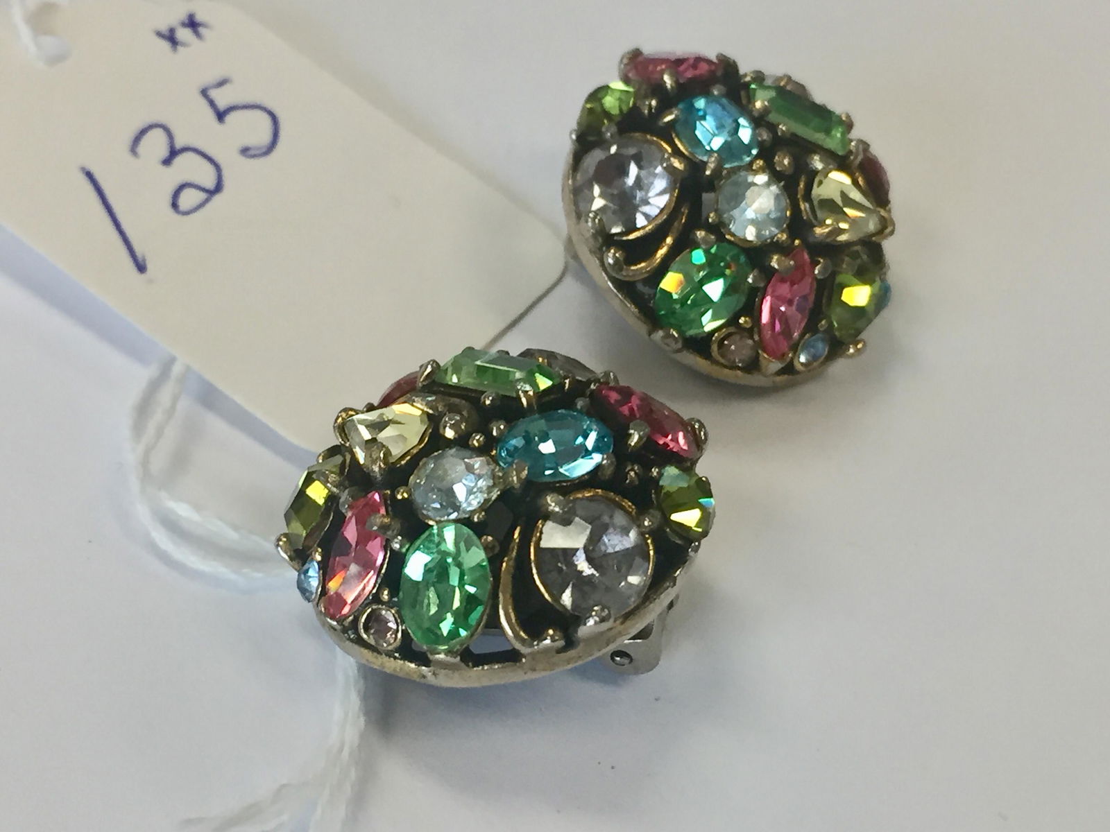 Vintage Holly Craft Earrings (1 of 3)