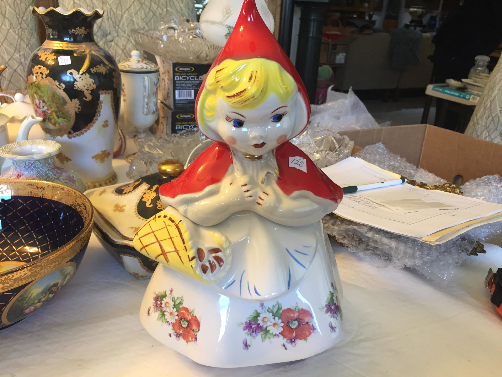 Hull Little Red Riding Hood (1 of 4)