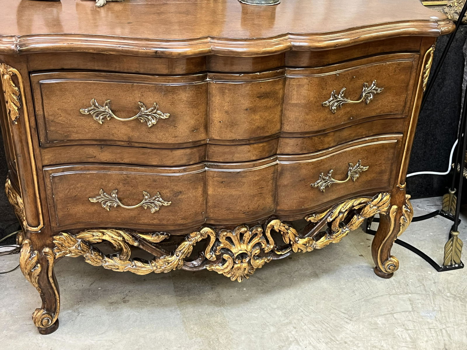 2-Drawer Serpentine Ft. Commode (1 of 5)