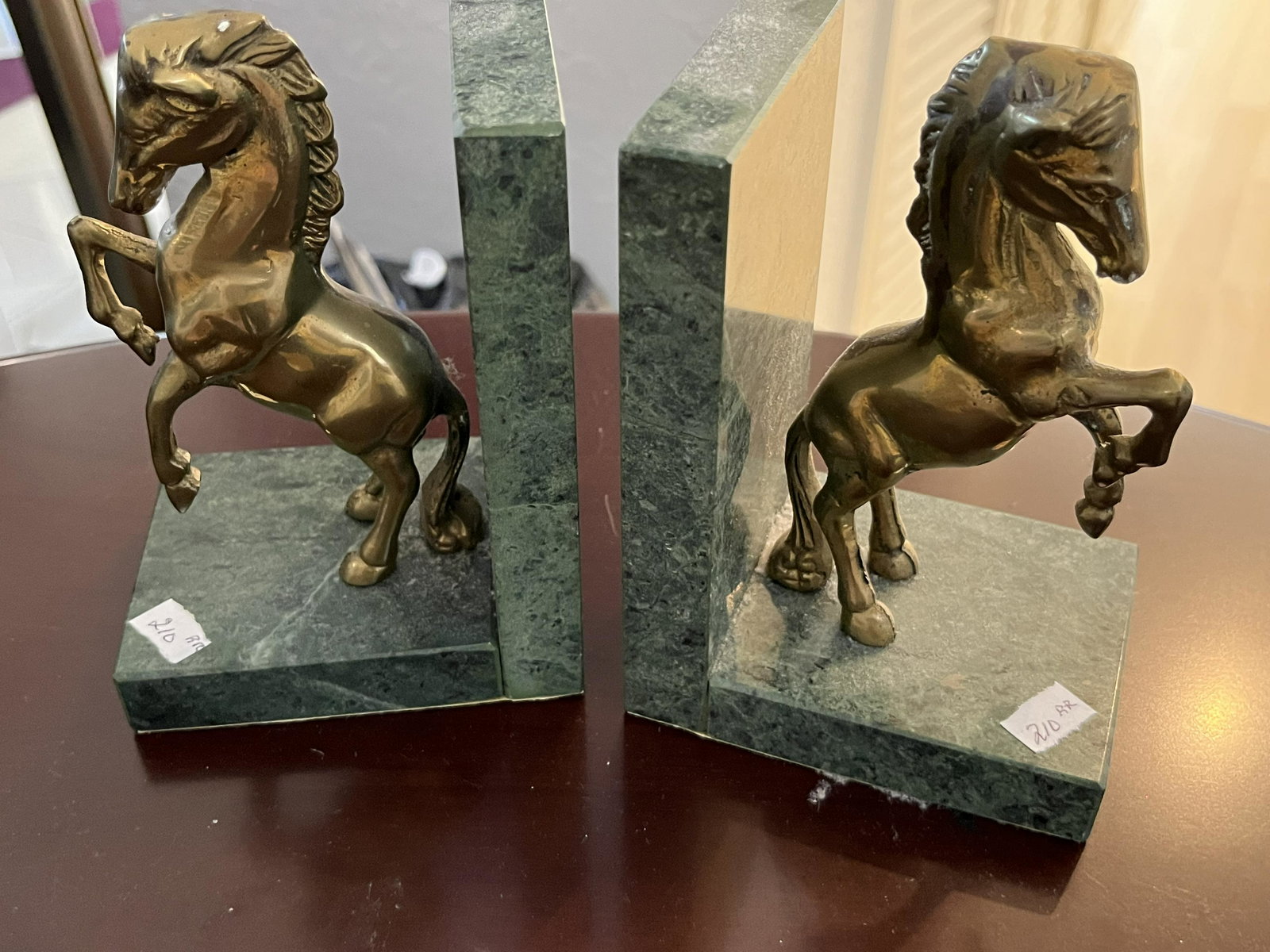Horse Bookends: 5"h Horse on Granite Bookends