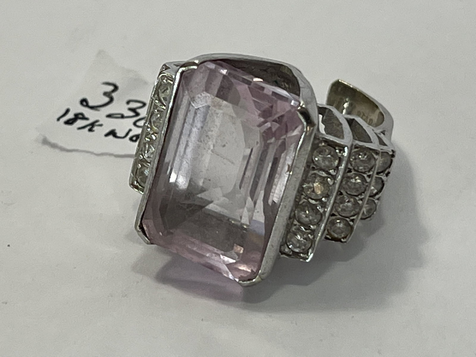 18k WG Amethyst Ring: 18k WG Amethyst/Z Ring 21.2g, size 7.5