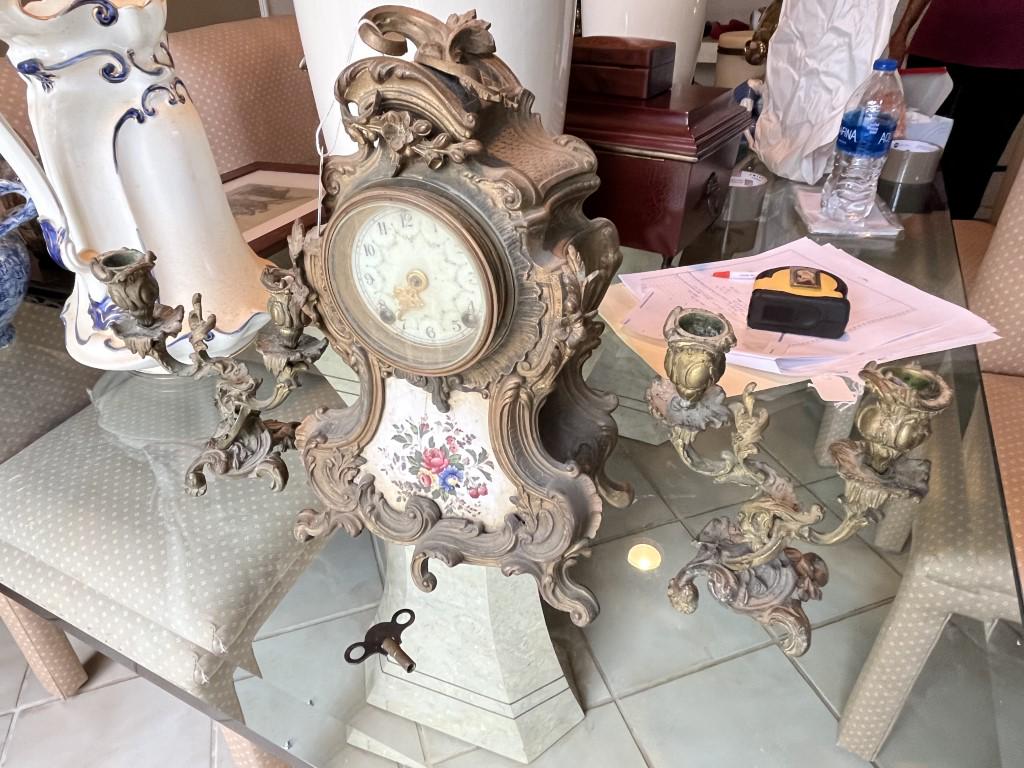 French Clock w/Garnitures: Antique Ornate Metal French Mantle Clock with Garnitures. Missing Pendulum & Minute Hand.