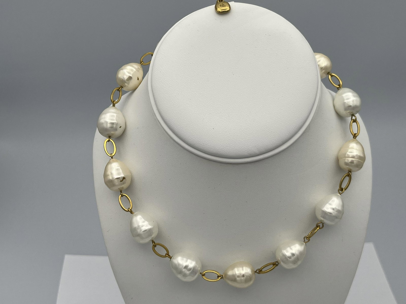Ralph Lauren Faux Pearl Necklace: Vintage Ralph Lauren Faux Baroque Pearl 18" Necklace