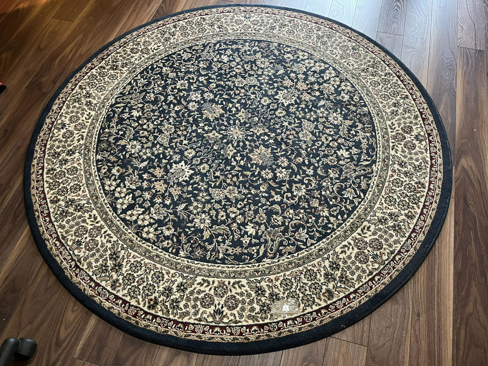 Round BL/Be Area Rug (1 of 3)