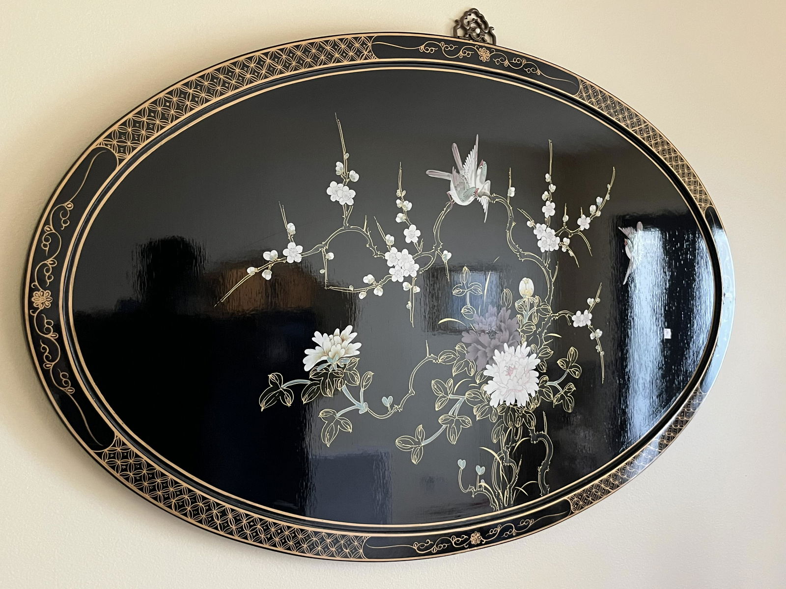 Blk. Oriental Wall Plaque (1 of 2)