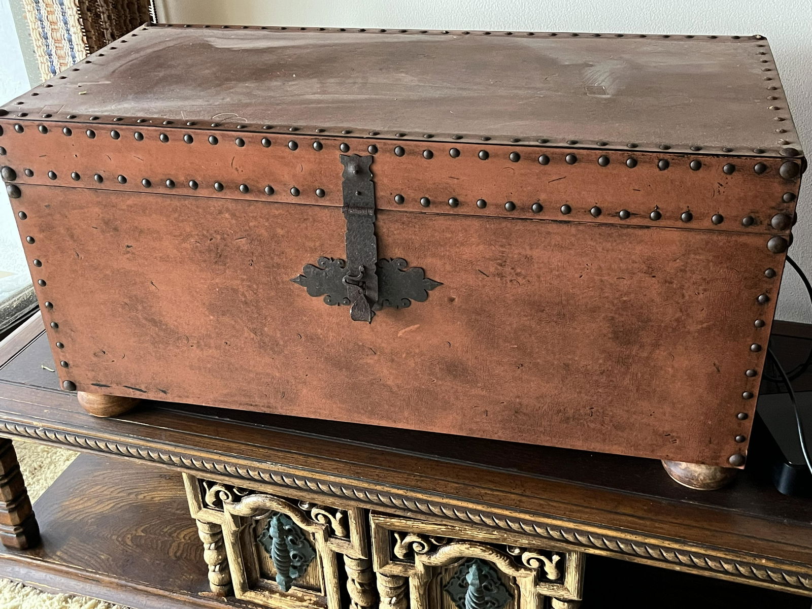 Vintage Footed Trunk (1 of 3)