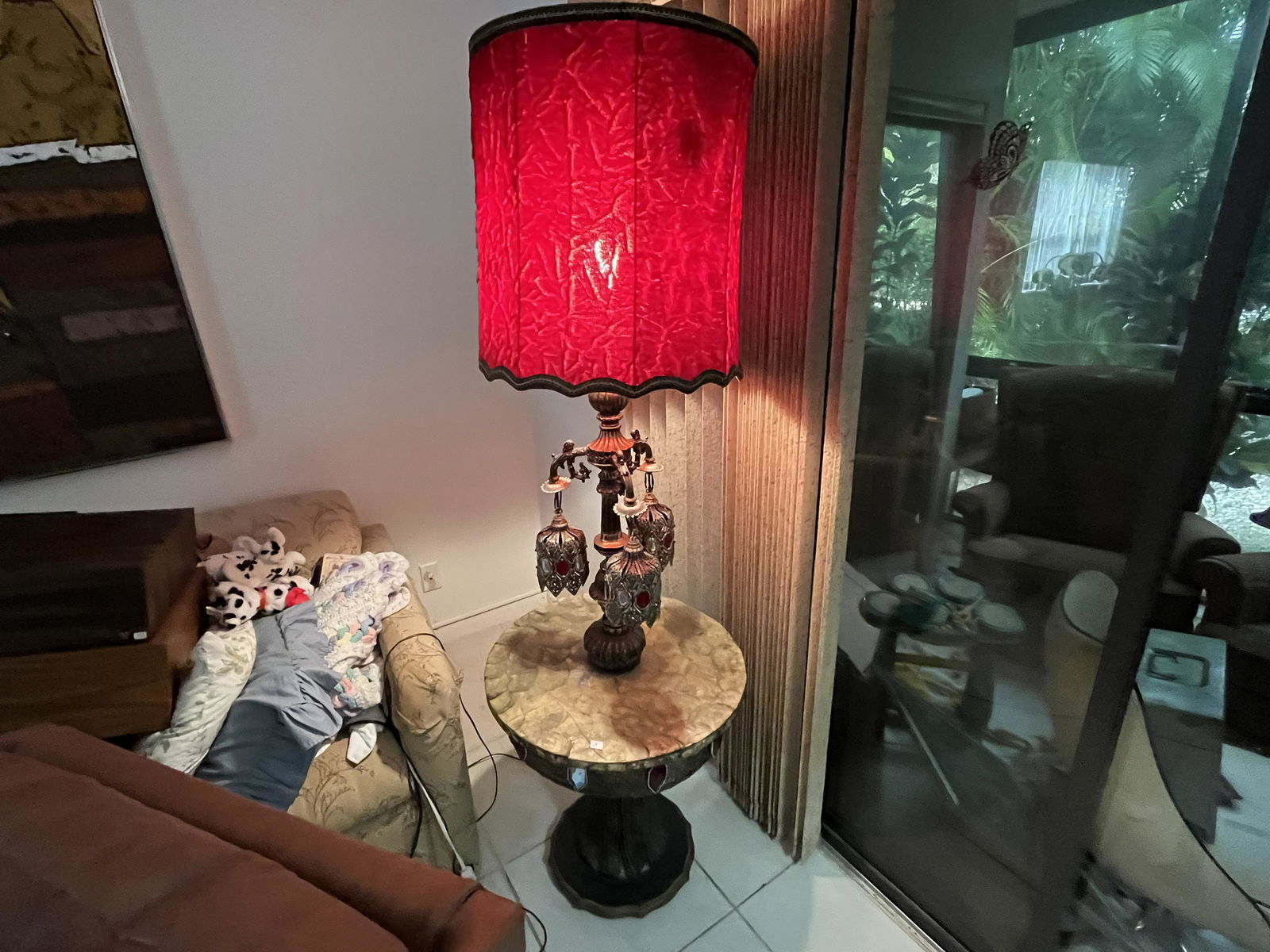 Italian Lamp/Red Shade (1 of 8)