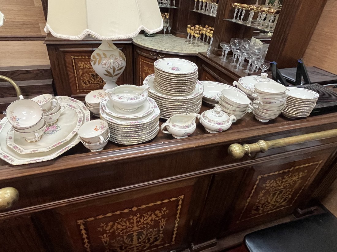 Czech China 'Coronado': Incomplete 12pl Czech. Set 'Coronado' made for Bohemia (cups from Finland)