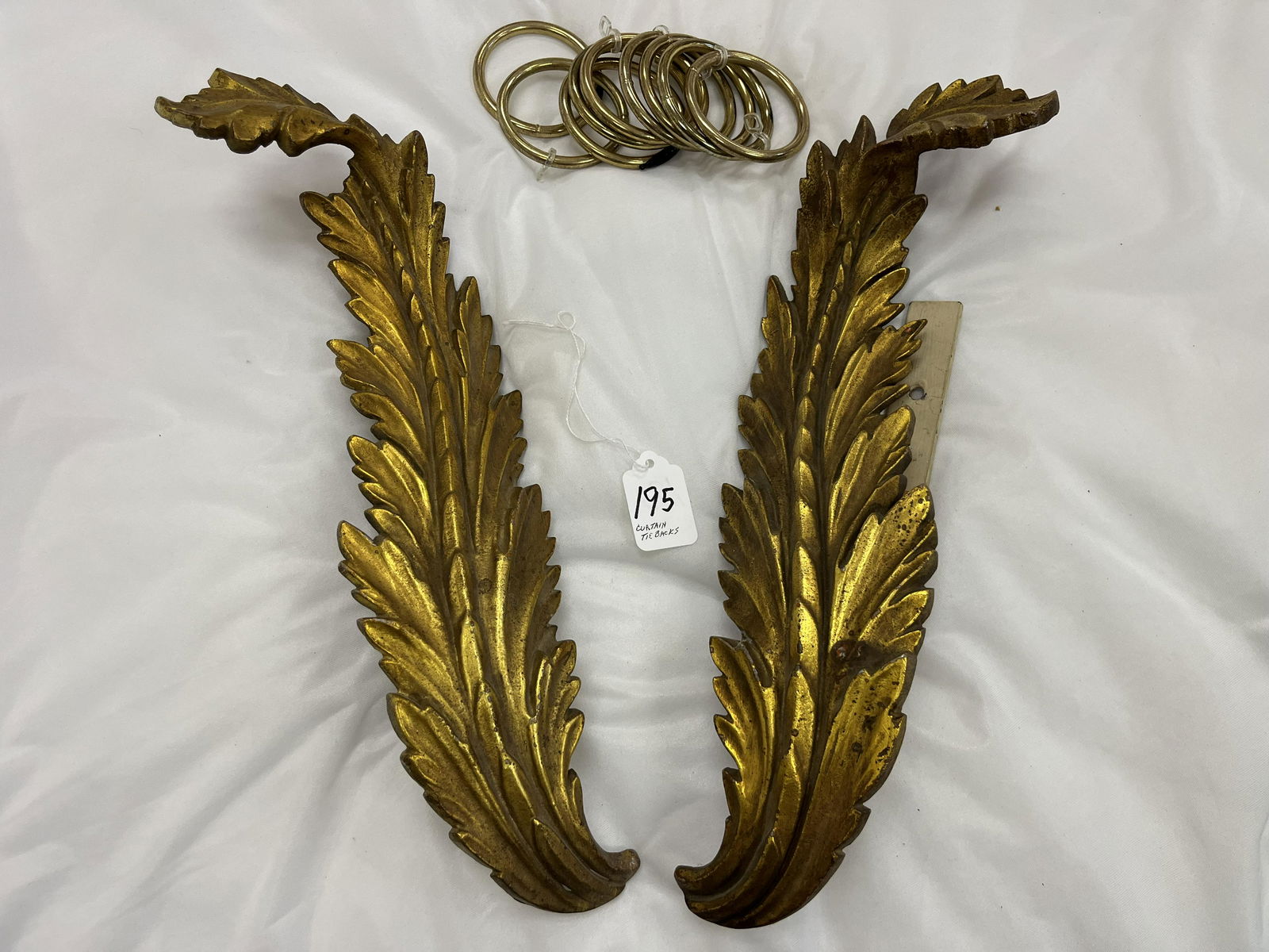 Vintage Curtain Tie-backs (1 of 3)