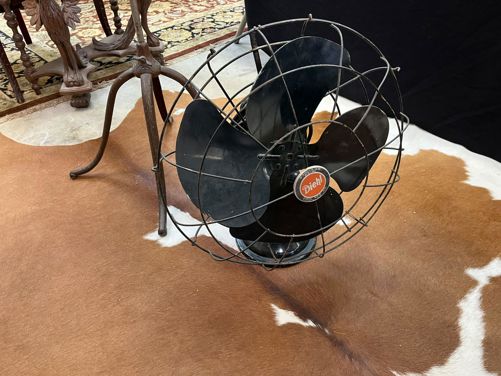 Black Diehl Vintage Fan (1 of 3)