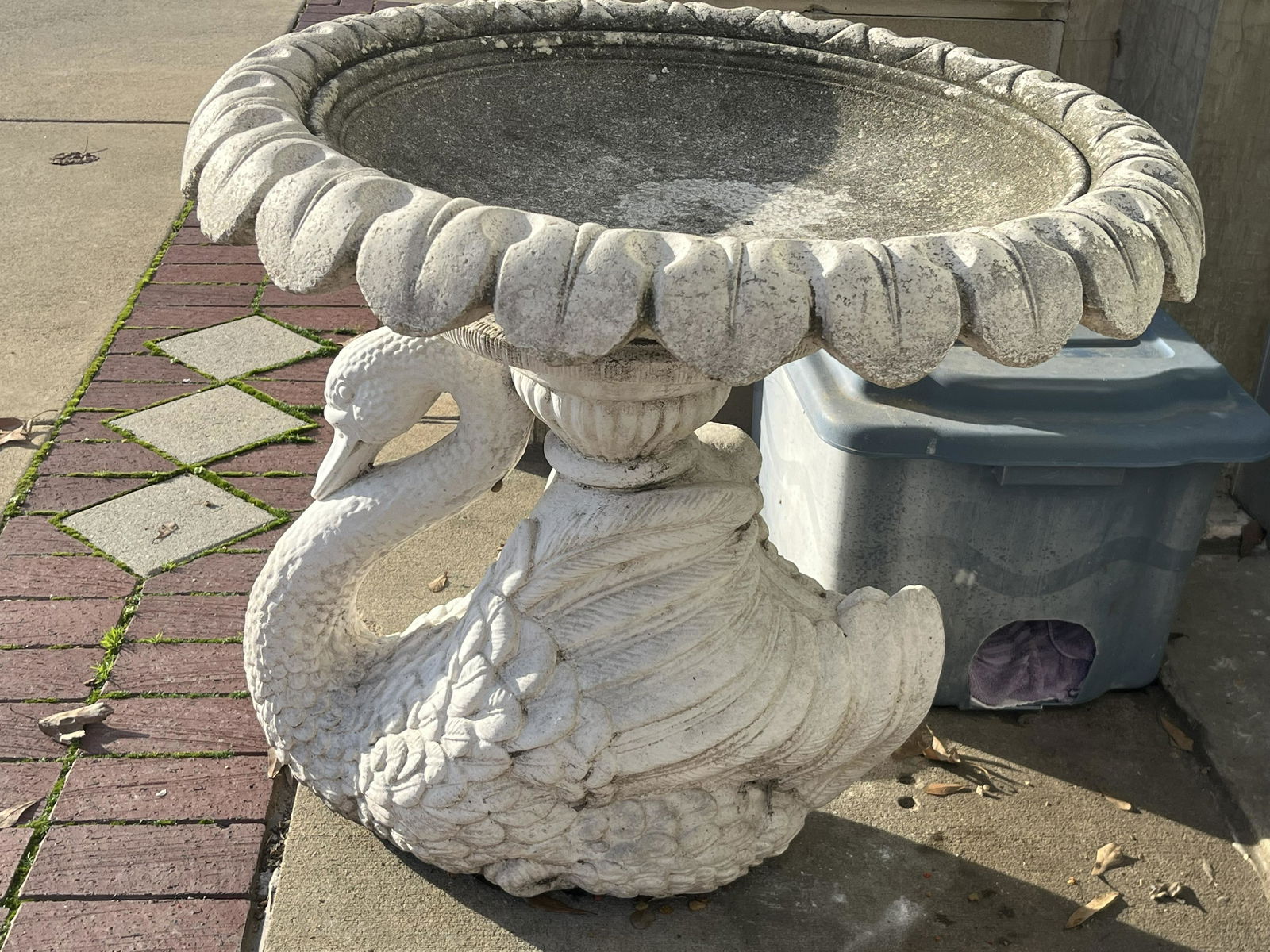 Concrete Swan Bird Bath (1 of 3)