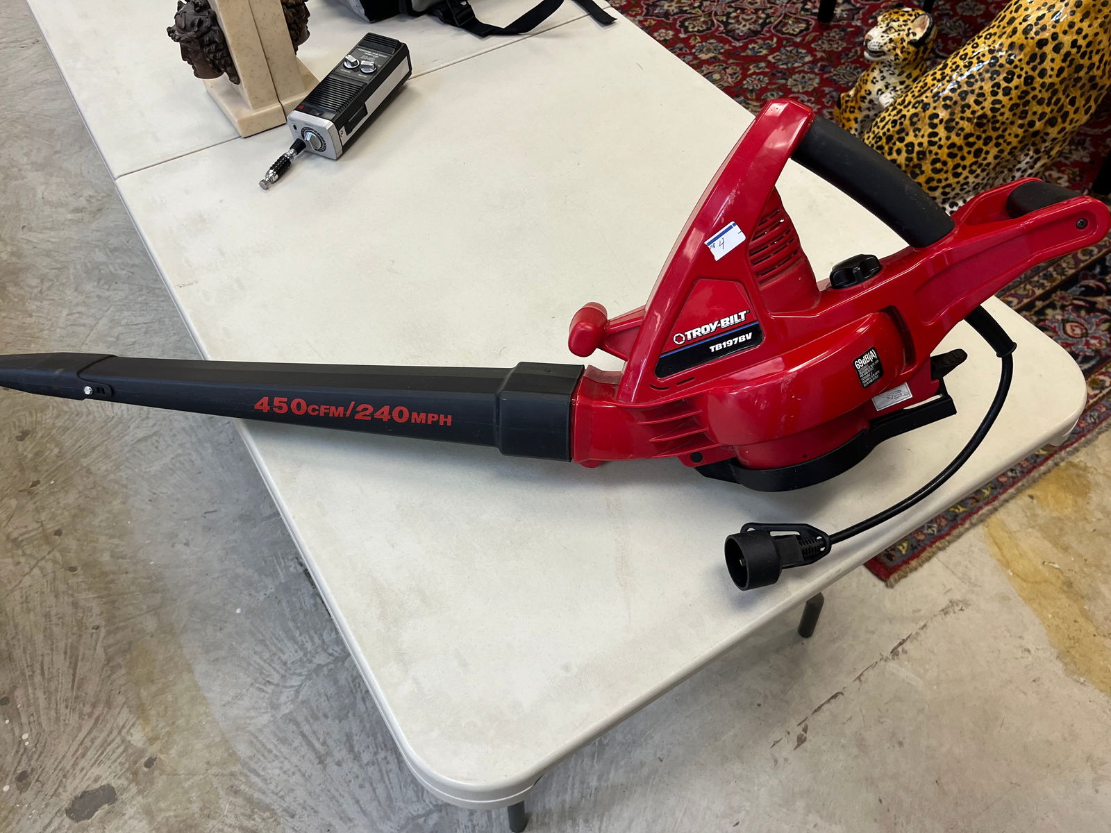 Leaf Blower (1 of 3)