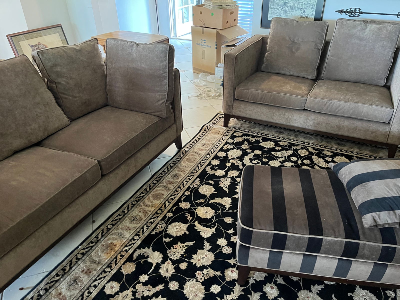 Ruka 6' Sofa & Love Seat (1 of 6)