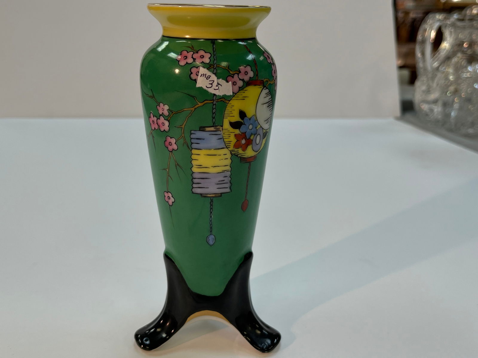 Nortiake Green Vase (1 of 5)