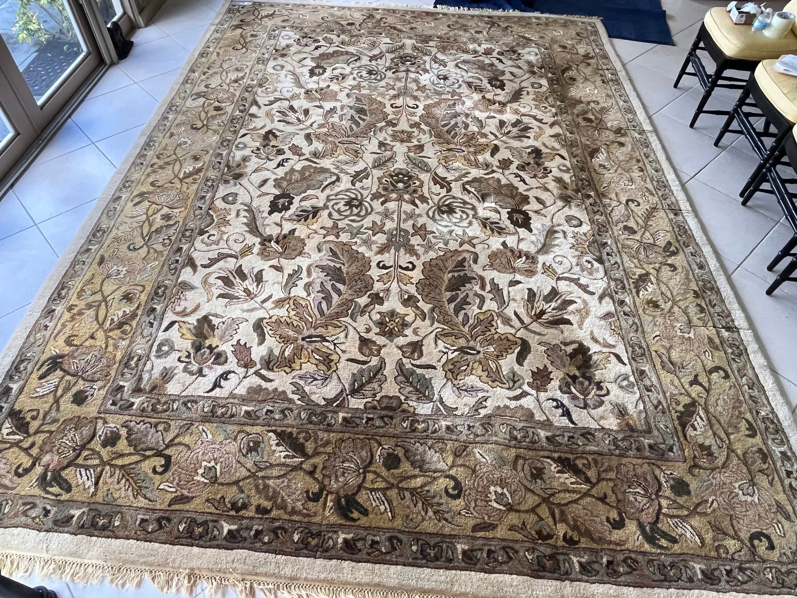 Area Rug, 9'6"x13' (1 of 3)