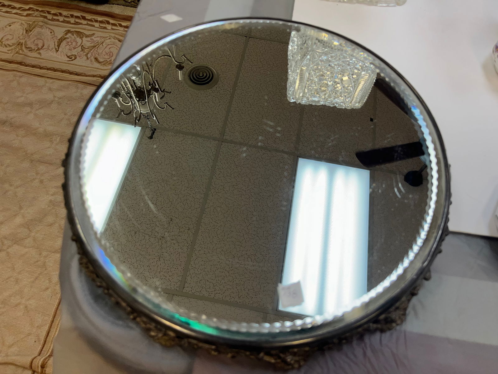 Mirrored Plateau Centerpiece (1 of 3)