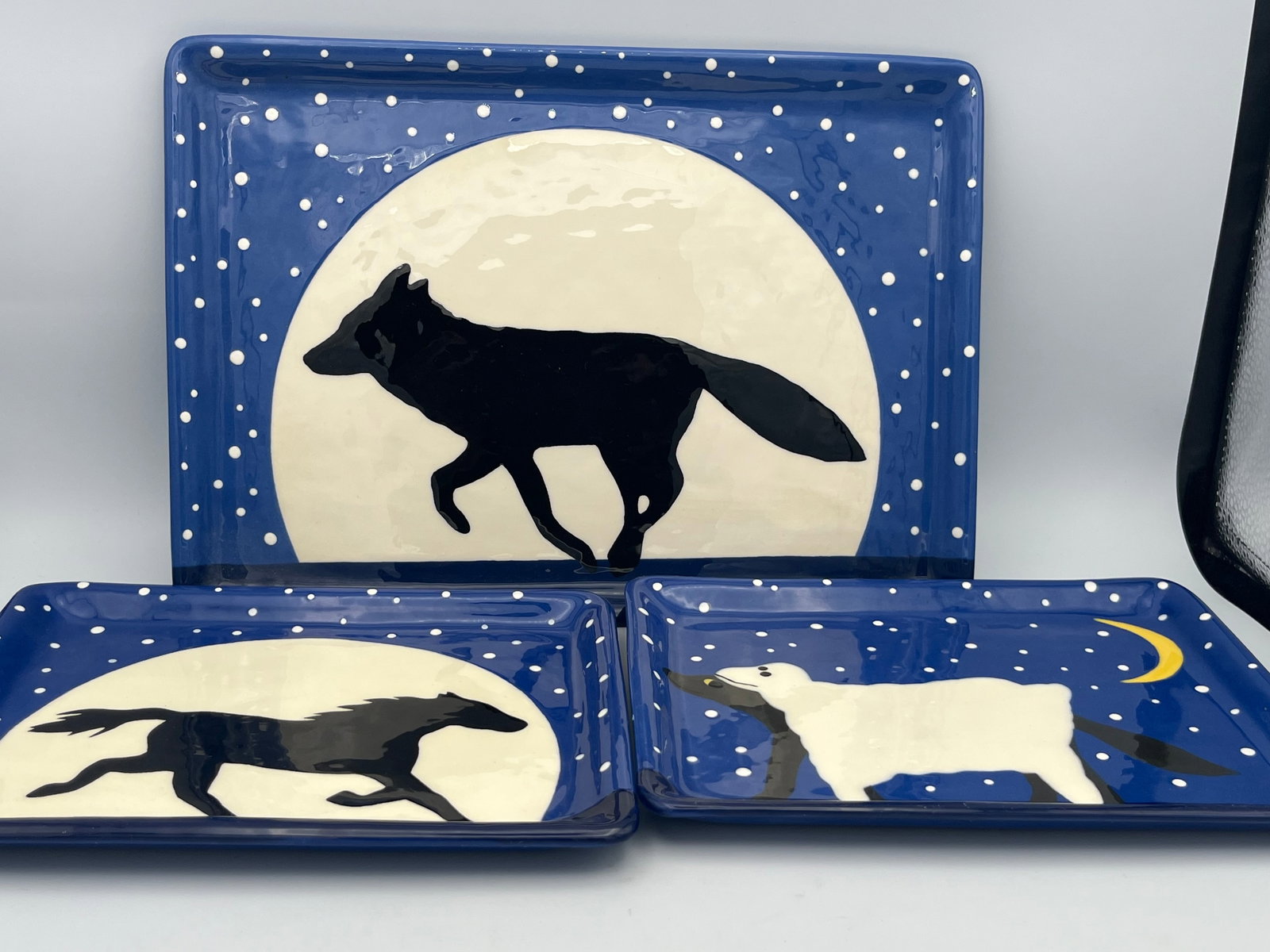 3-Tea Ware Blue: 3-Tea Ware Blue Animal Trays, 8.5x12 & 6.5x8.5