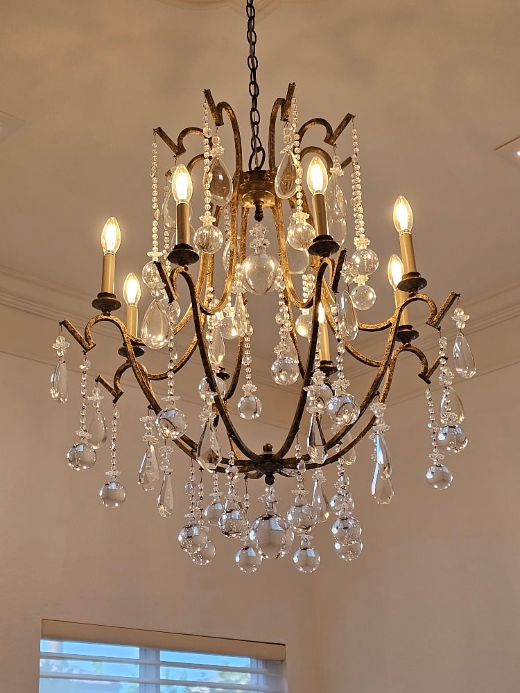 Chandelier, Crystal (1 of 1)