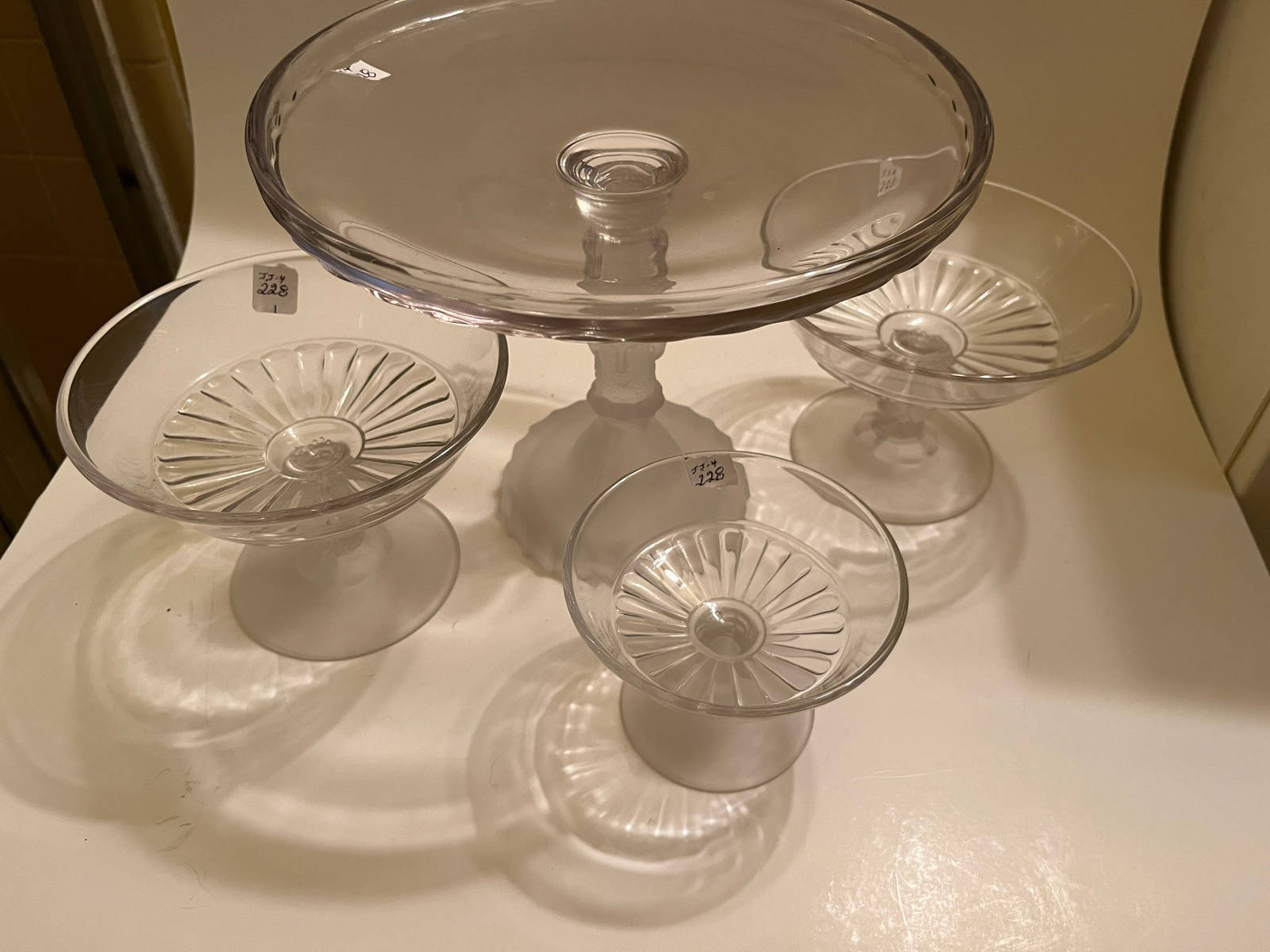 3faces Cake Stand & Compotes Auction