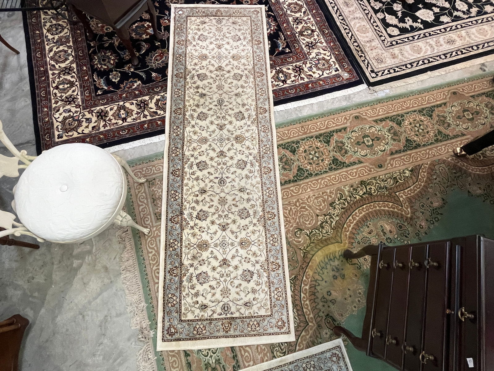 Beige Area Rug (1 of 1)