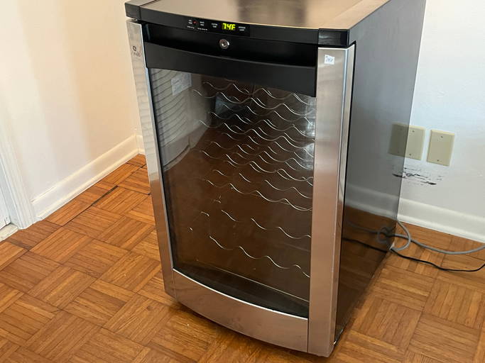 Ge Profile Wine Chiller