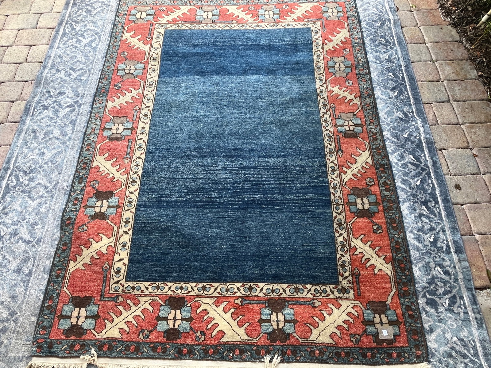 Indian rd.bl,be Area Rug: Indian Area Rug, Blue-Red-Beige, 91x66