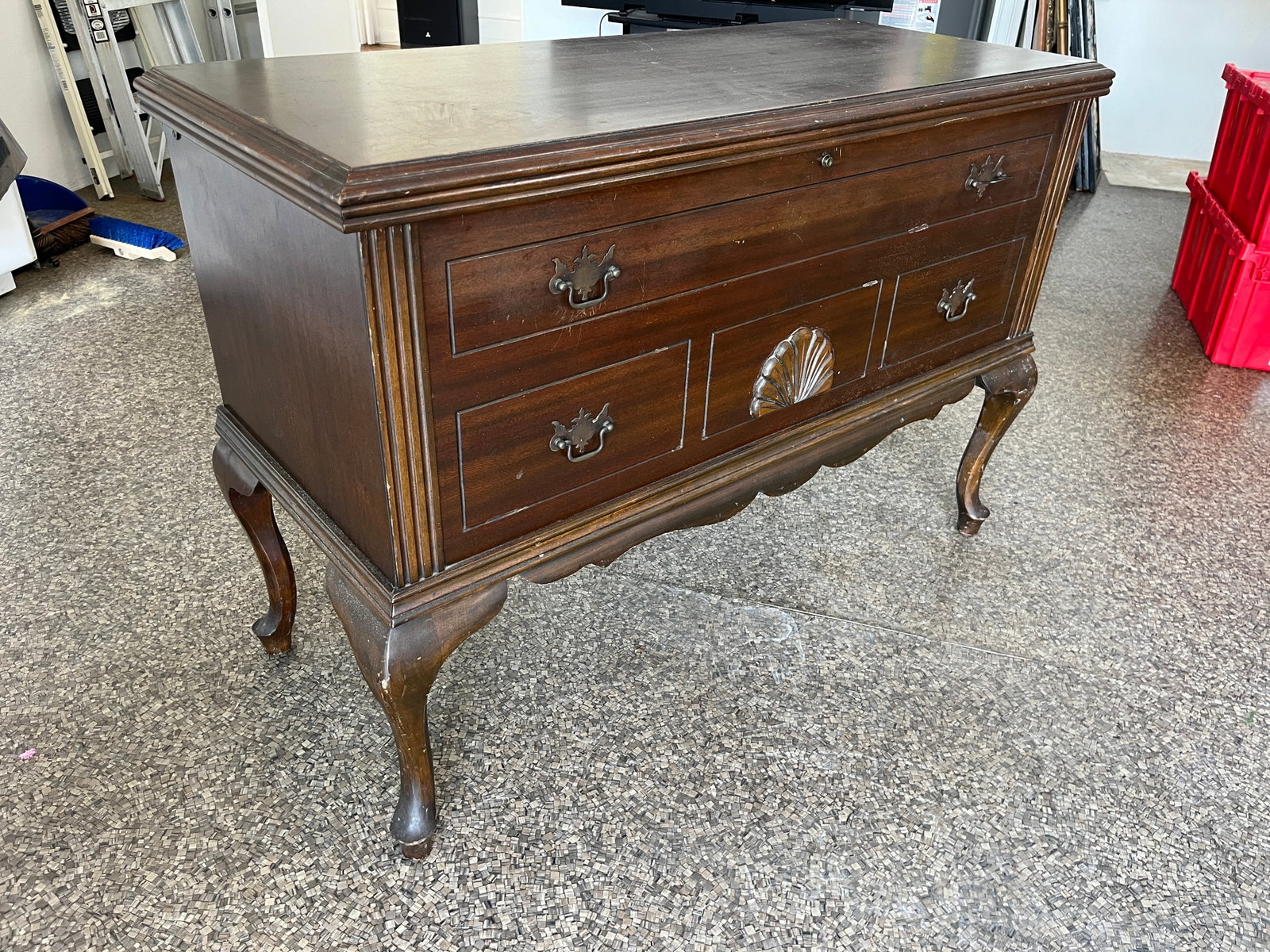 Jacob Bloom Queen Ann Blanket Chest: Vintage Jacob Bloom Queen Ann Mahogany Blanket Chest Cedar Lined