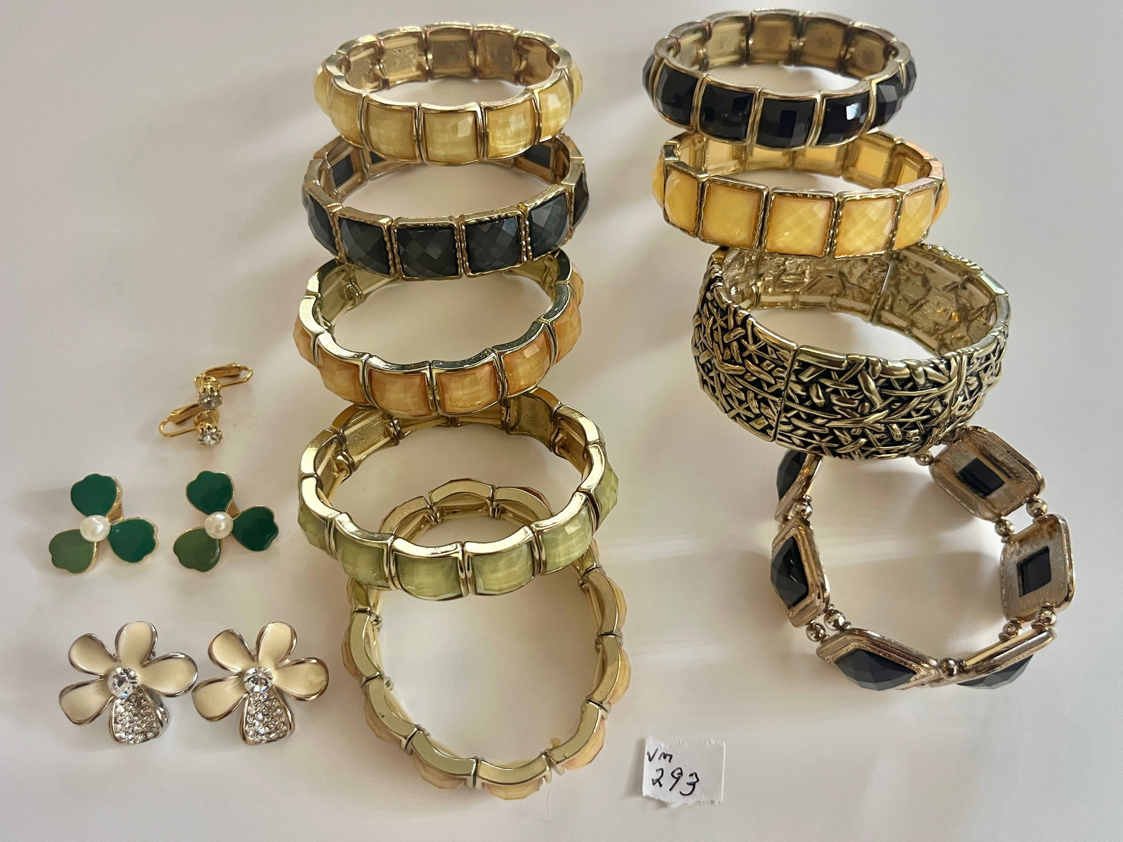 Bag Bracelets plus earrings: Bag Bracelets plus earrings