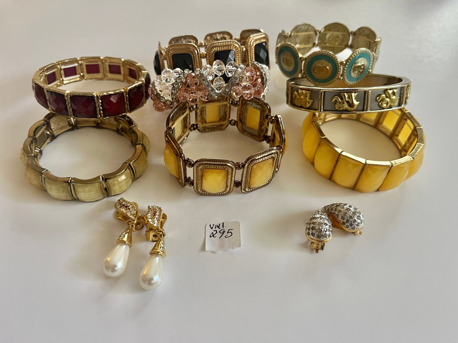 Bag Bracelets plus 2-pair Earrings: Bag of Bracelets plus 2-pair Earrings