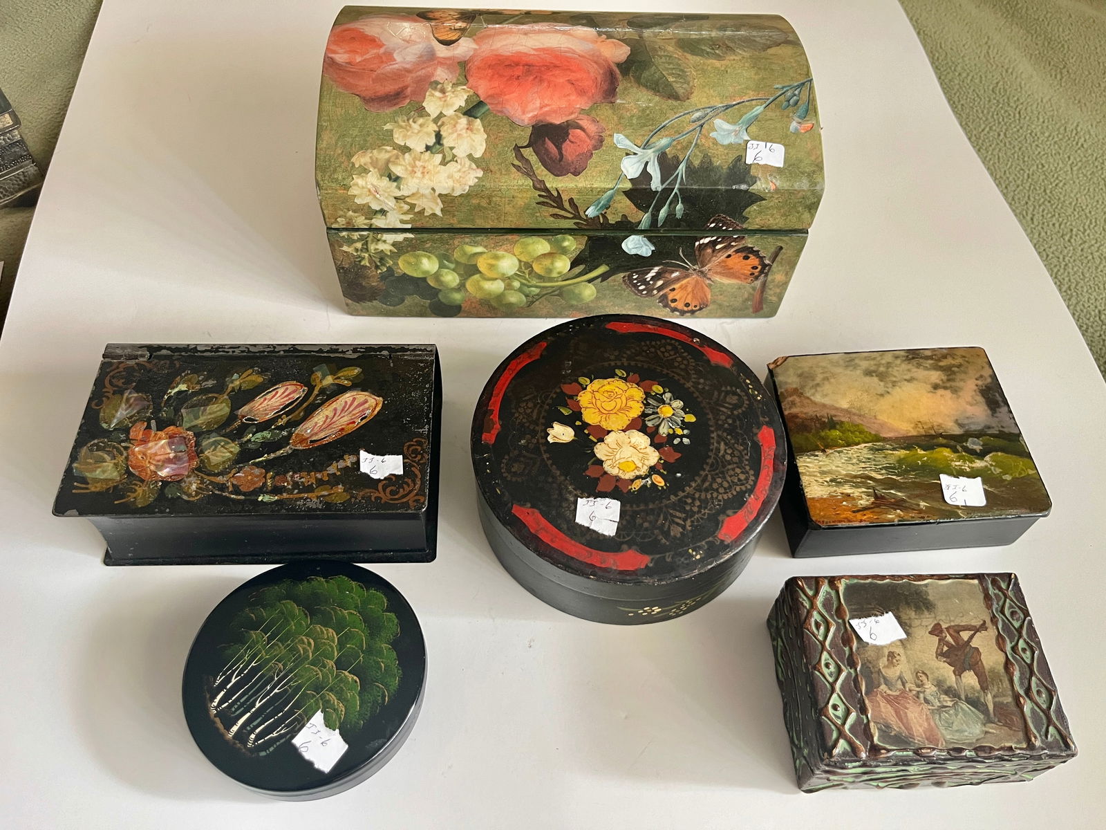 6-Jewelry/Trinket Boxes (1 of 7)