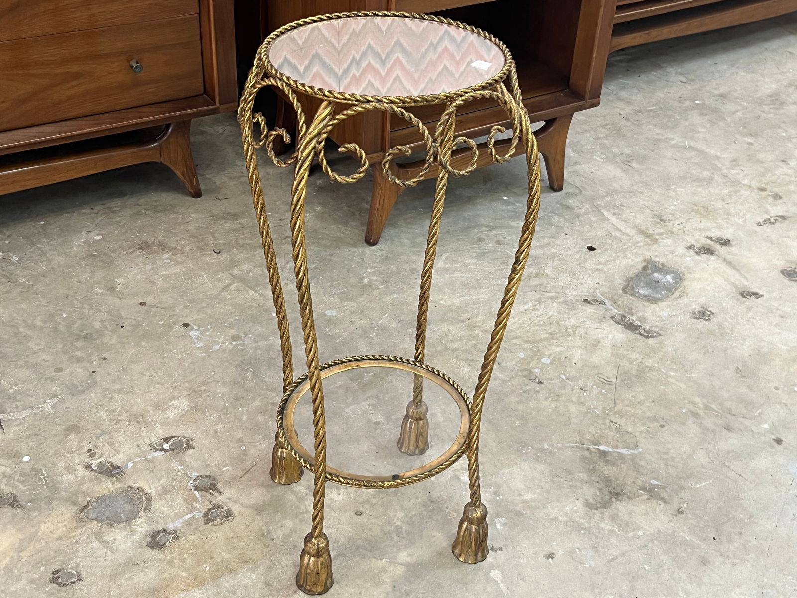 Italian Mirror Top Rope Pedestal (1 of 3)