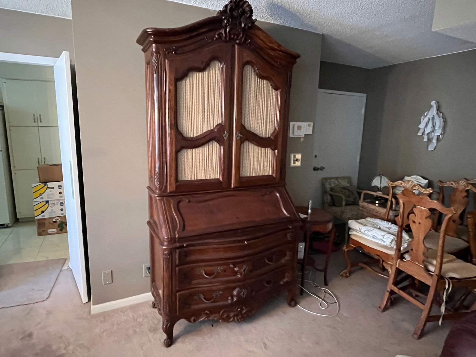 Italian Secretary (1 of 7)