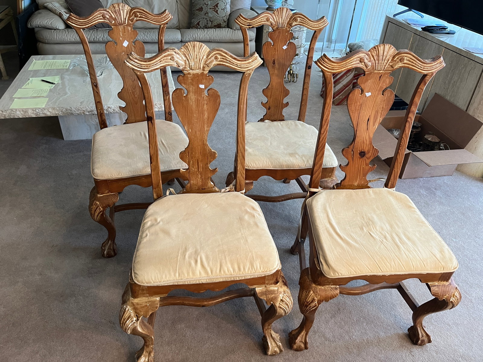 (4) Pine French Country Chairs: (4) Pine French Country Chairs