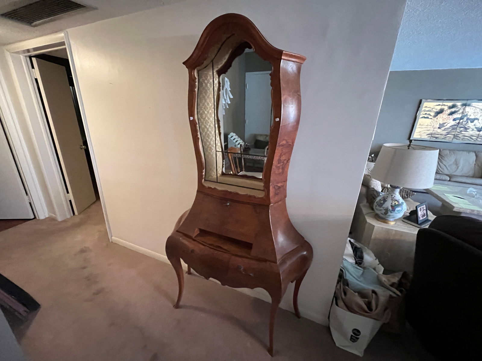 Italian Secretary, Bombay Front (1 of 6)