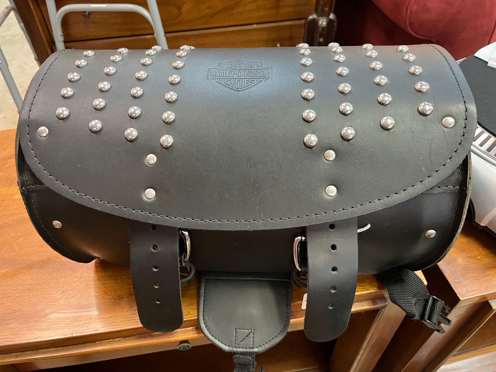 Harley Davidson Round Rack Bag (1 of 3)