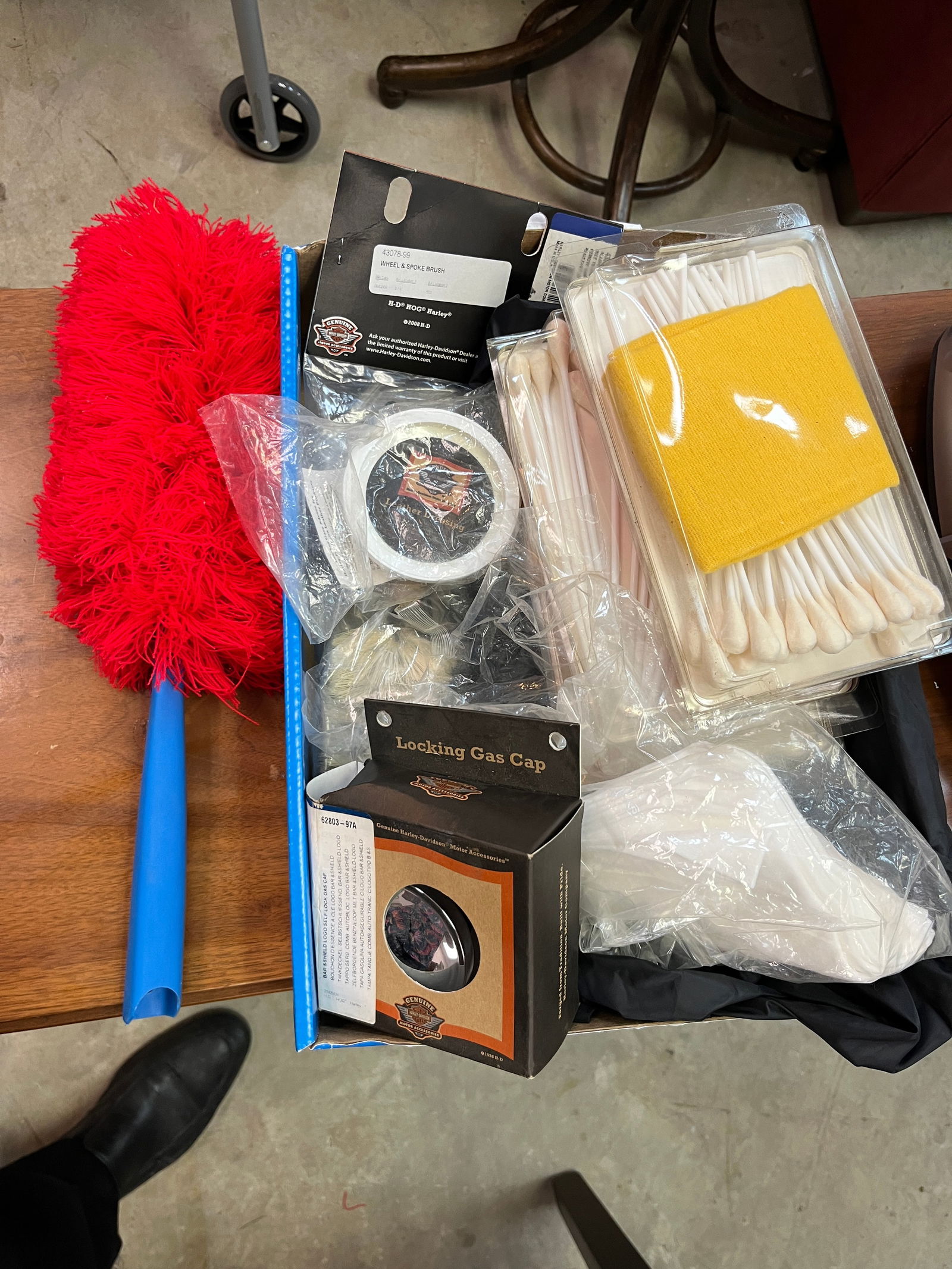 Harley Davidson Detailing Items (1 of 4)