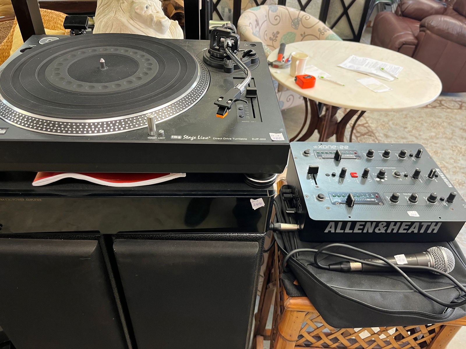 Prof. DJ Equip (1 of 8)