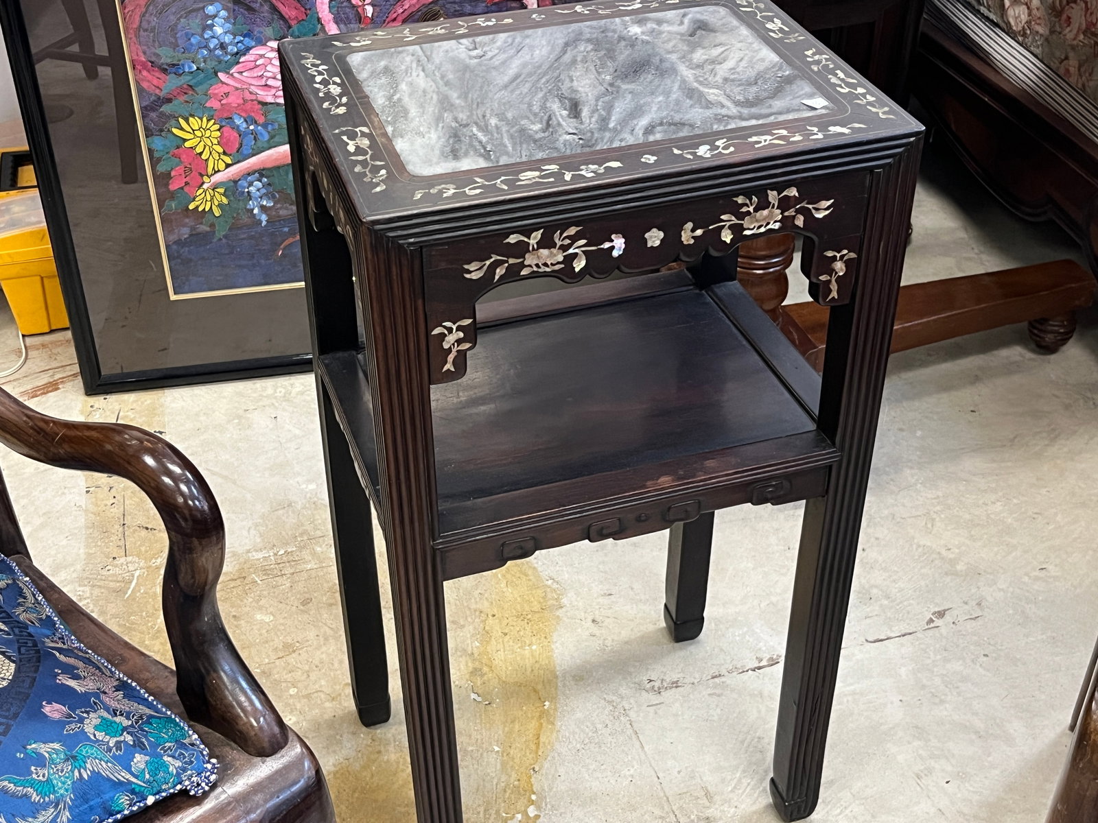 Blk. Chinese Pedestal/Table (1 of 3)