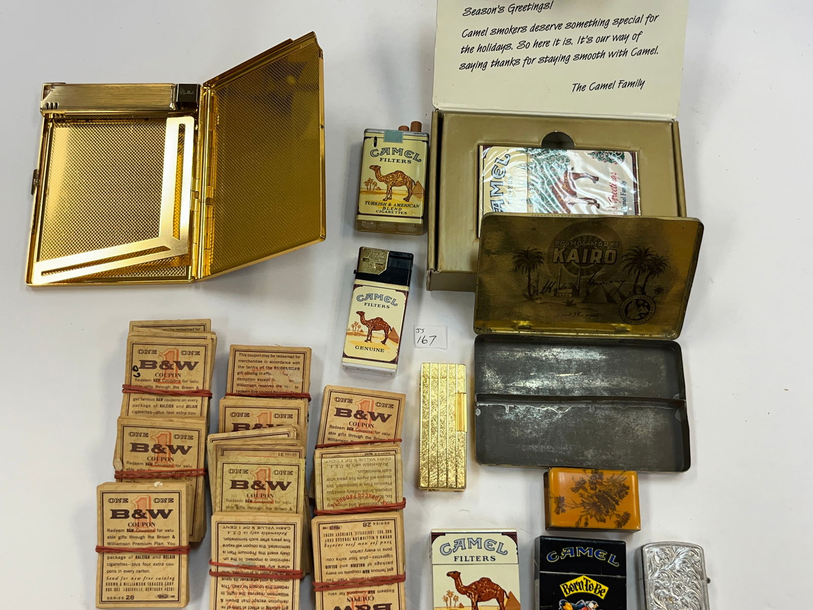 Assortment Cigarette Lighters plus (1 of 1)