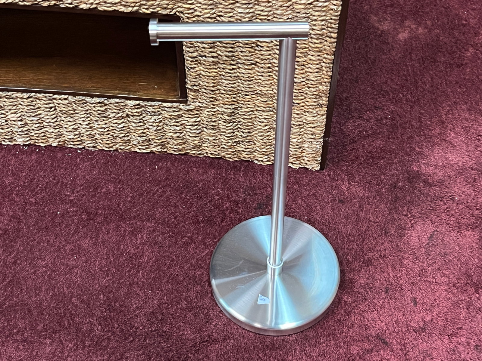 Stainless Tissue Holder/Stand: Stainless Steel Toilet Tissue Holder/Stand