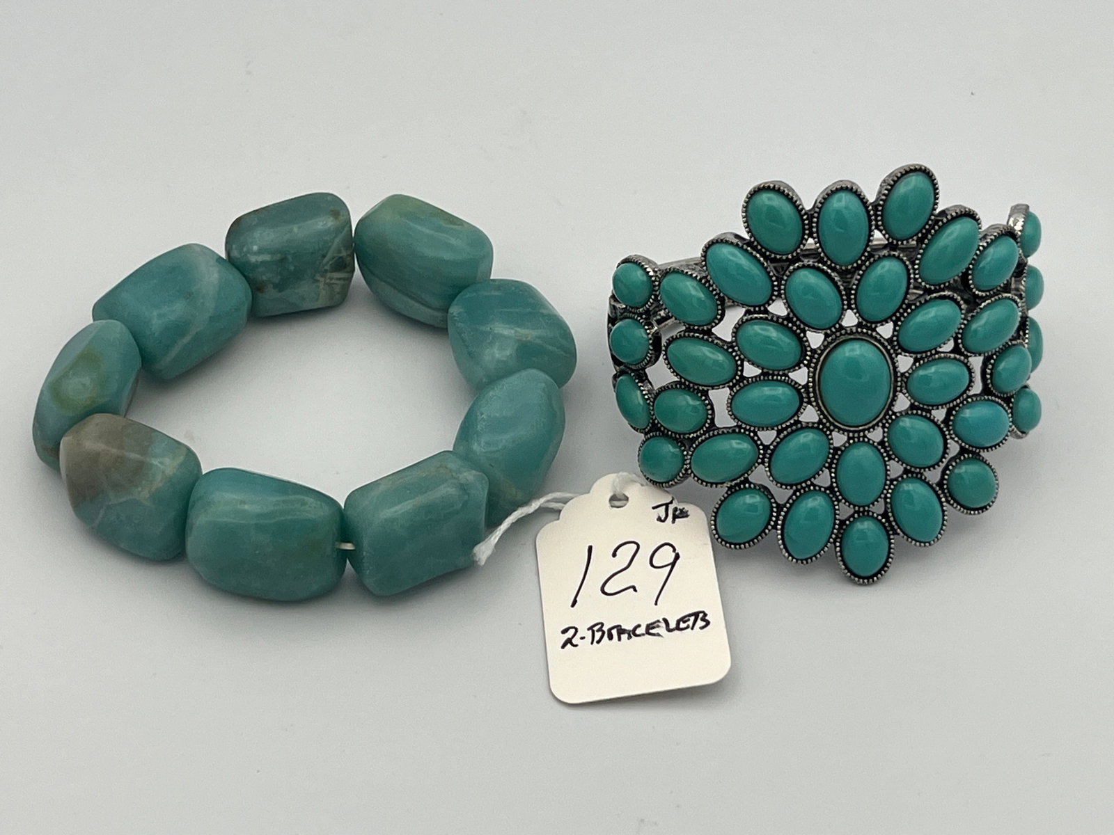 2-Bracelets: 2-Bracelets