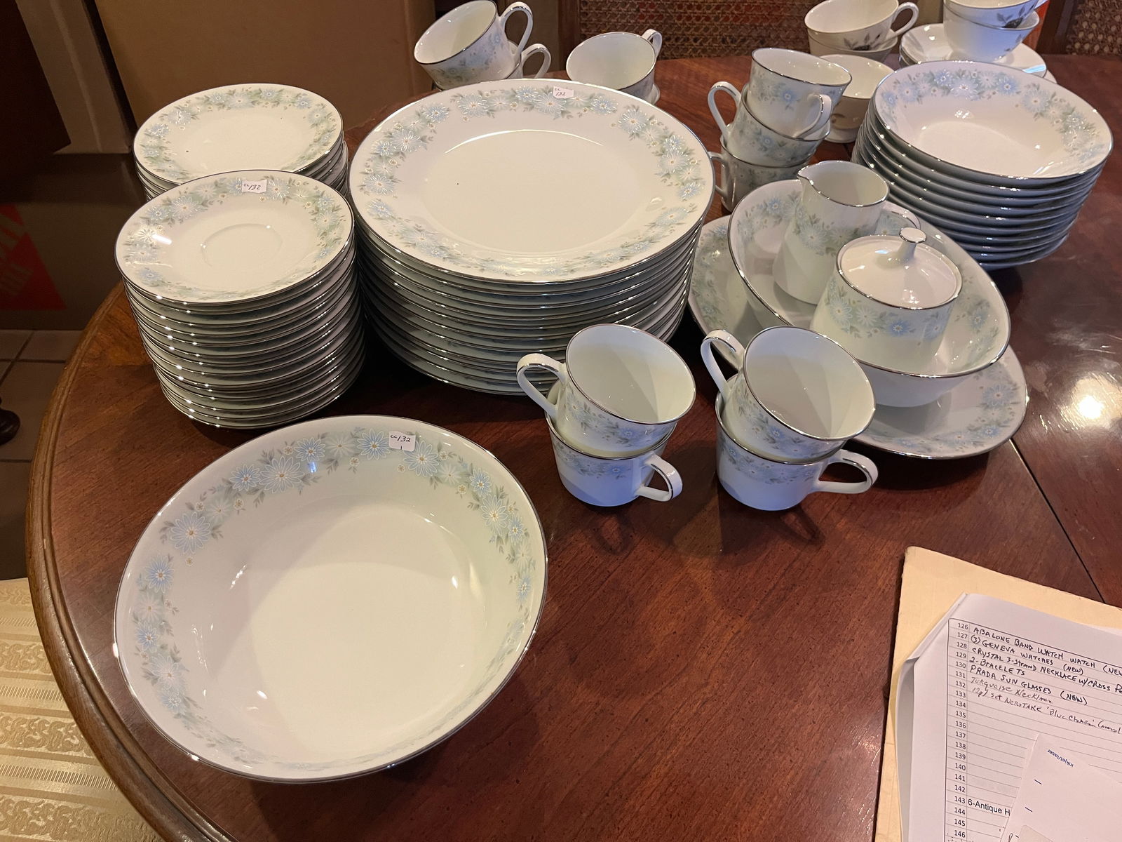 12p.Set Noritake China (1 of 4)