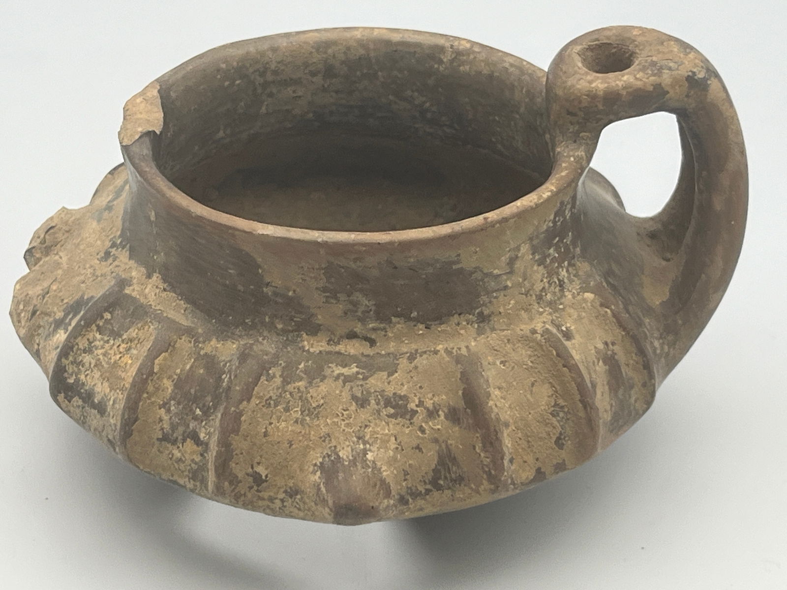 Clotla Bocctier Knobs Etruscan Villanovan Period (1 of 5)