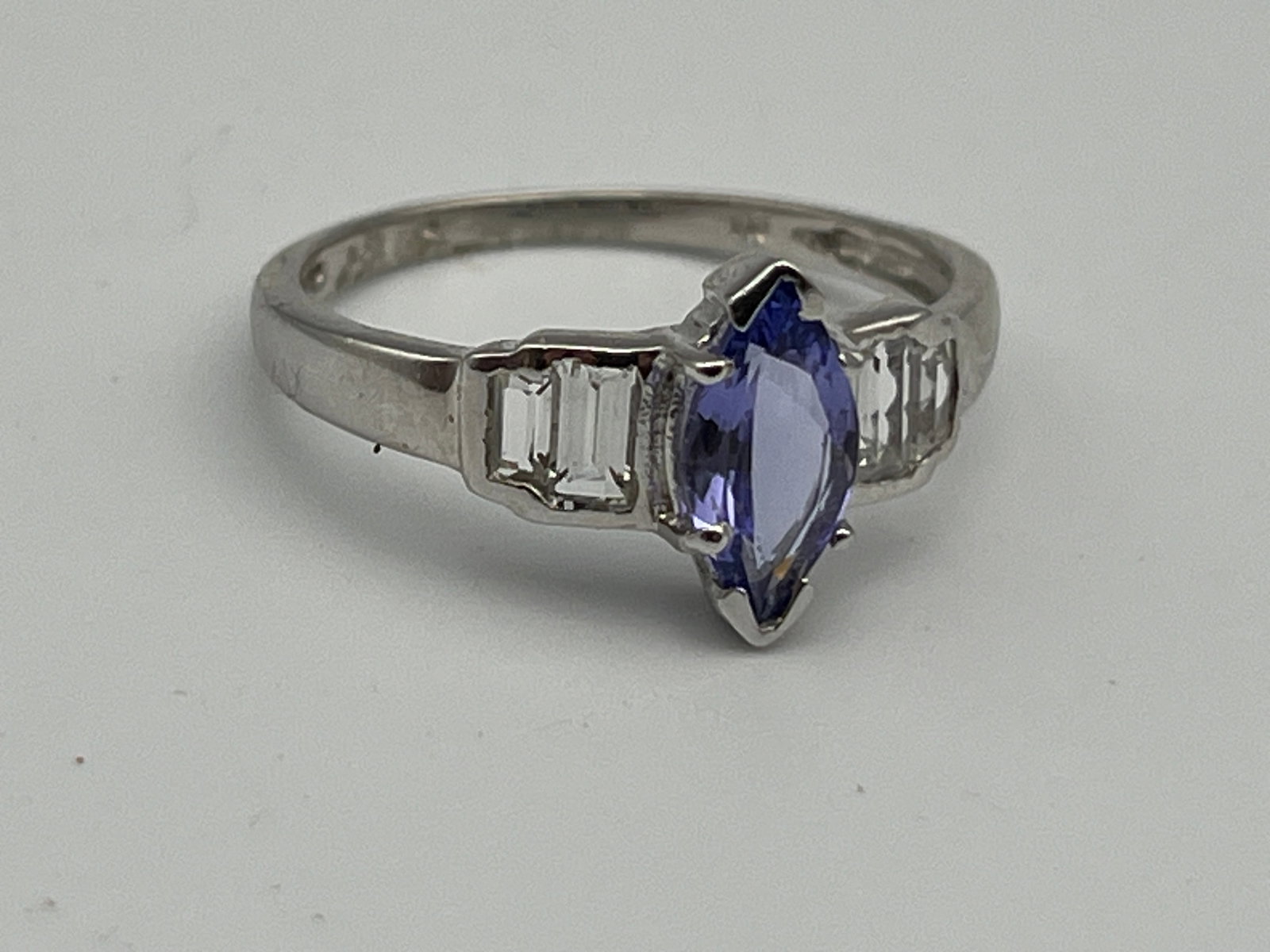 .925 Tanzanite Ring: .925 Sterling Tanzanite Ring size 6.75605030
