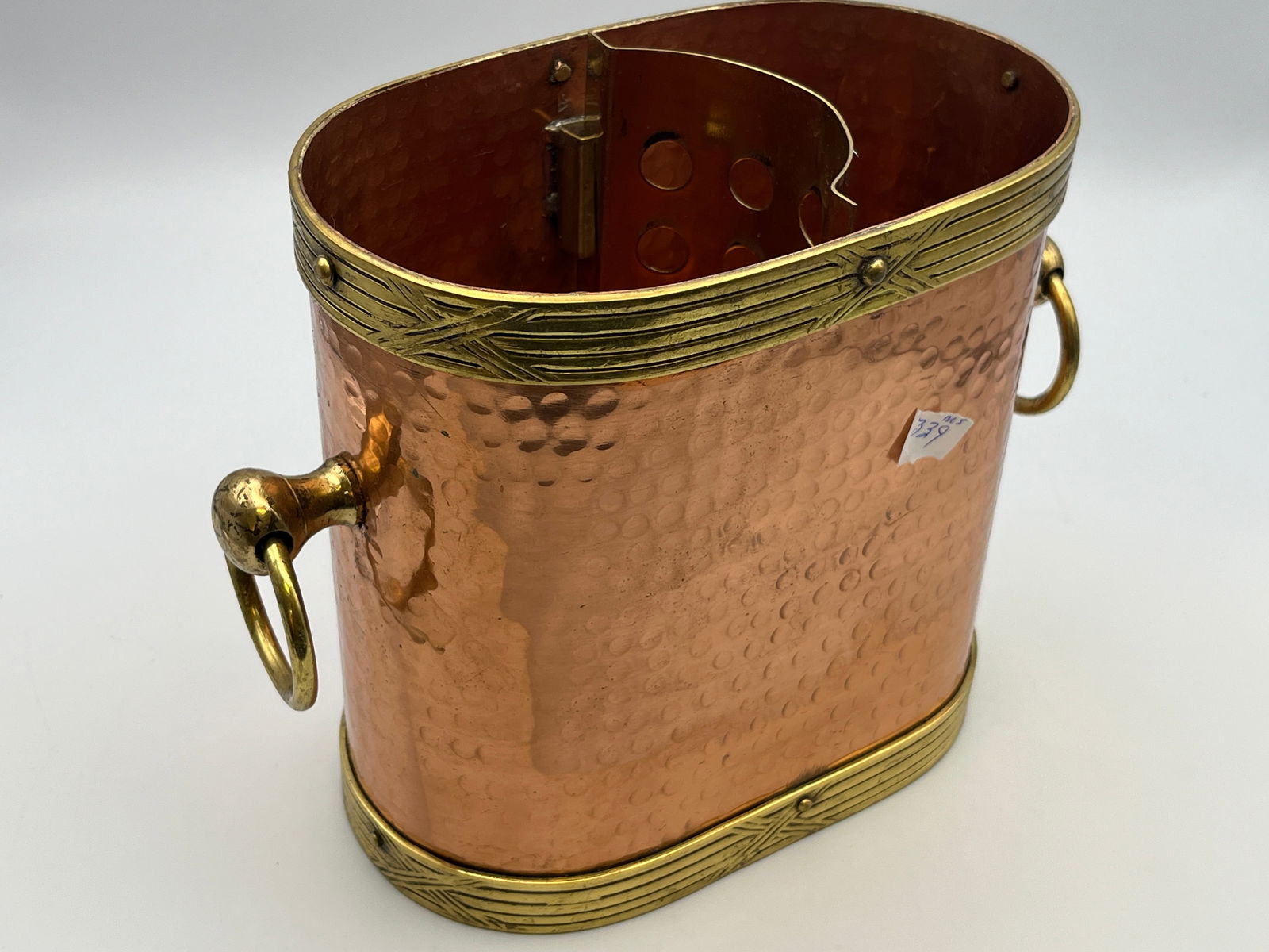 Art Deco French Hand Hammered Copper, Brass & Bronze Champagne or Wine Ice Bucket: Art Deco French Hand Hammered Copper, Brass & Bronze Champagne or Wine Ice Bucket